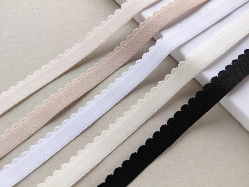 Lainelise servaga äärekumm, laius 15 mm lainelise servaga äärekumm erinevad värvid